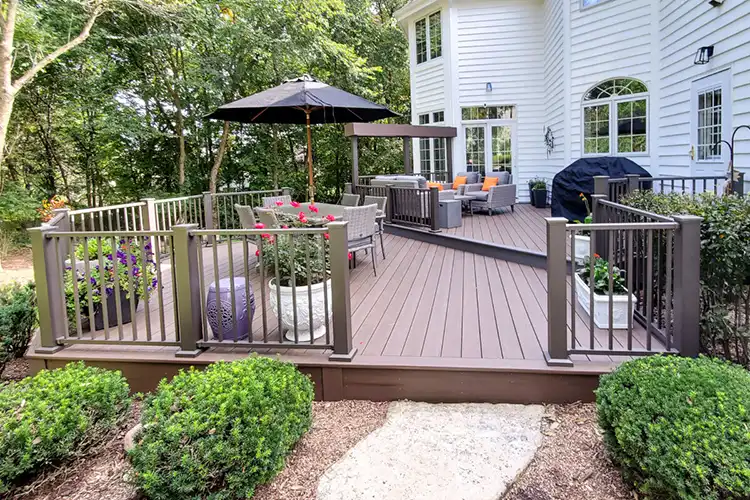 C10-TBZ-0045-Ornamental-LV-1200x800 Photo of aluminum deck railing