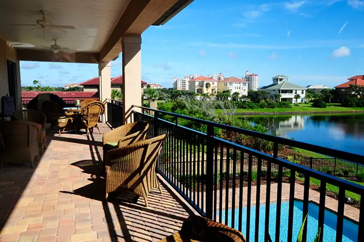 C30-BLK-0057-3-New-Baluster-1200x800 Photo of aluminum deck railing